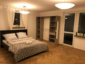 Anita Apartament Nowowiejska, Warsaw